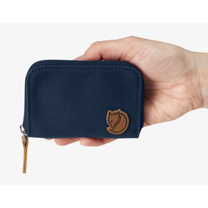 ZIP CARD HOLDER