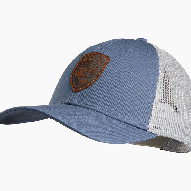 RUSTIK BORN TRUCKER